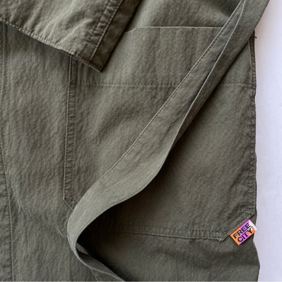 Free City Trench Coat - Unisex - Picture 6 of 7